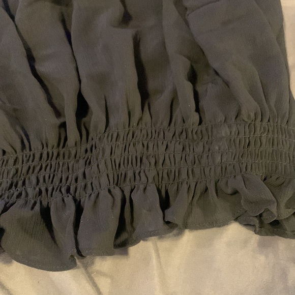 BLACK TOP - Picture 4 of 4